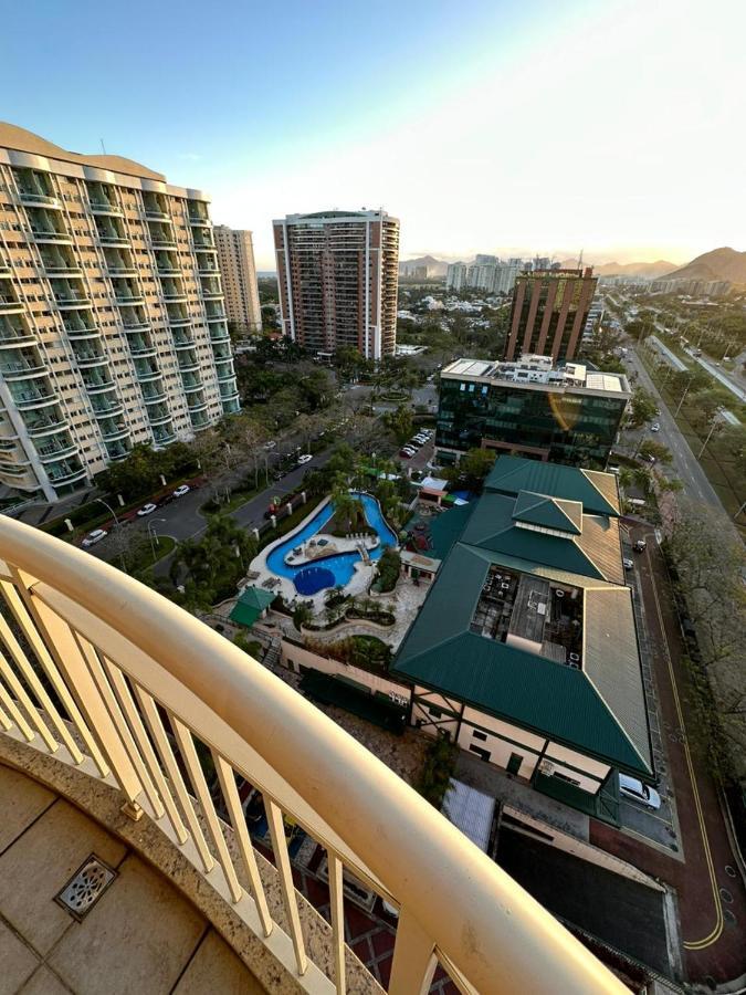Flat Com Vista Panoramica -15- Na Barra Da Tijuca - Estacionamento Gratuito - Frigobar - Ar Condicionado - Piscina - Academia - Balsa Para Praia Gratis - Varanda - Vista Parcial Mar E Lagoa Rio de Janeiro Zewnętrze zdjęcie