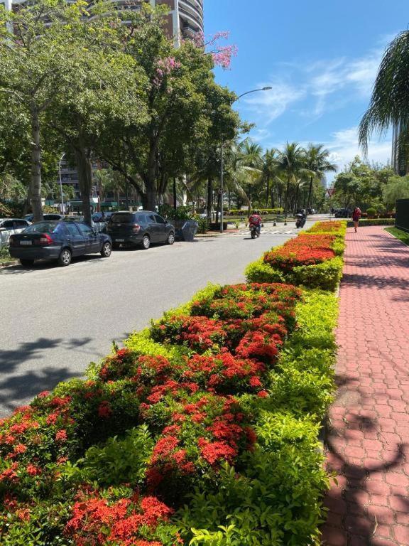 Flat Com Vista Panoramica -15- Na Barra Da Tijuca - Estacionamento Gratuito - Frigobar - Ar Condicionado - Piscina - Academia - Balsa Para Praia Gratis - Varanda - Vista Parcial Mar E Lagoa Rio de Janeiro Zewnętrze zdjęcie