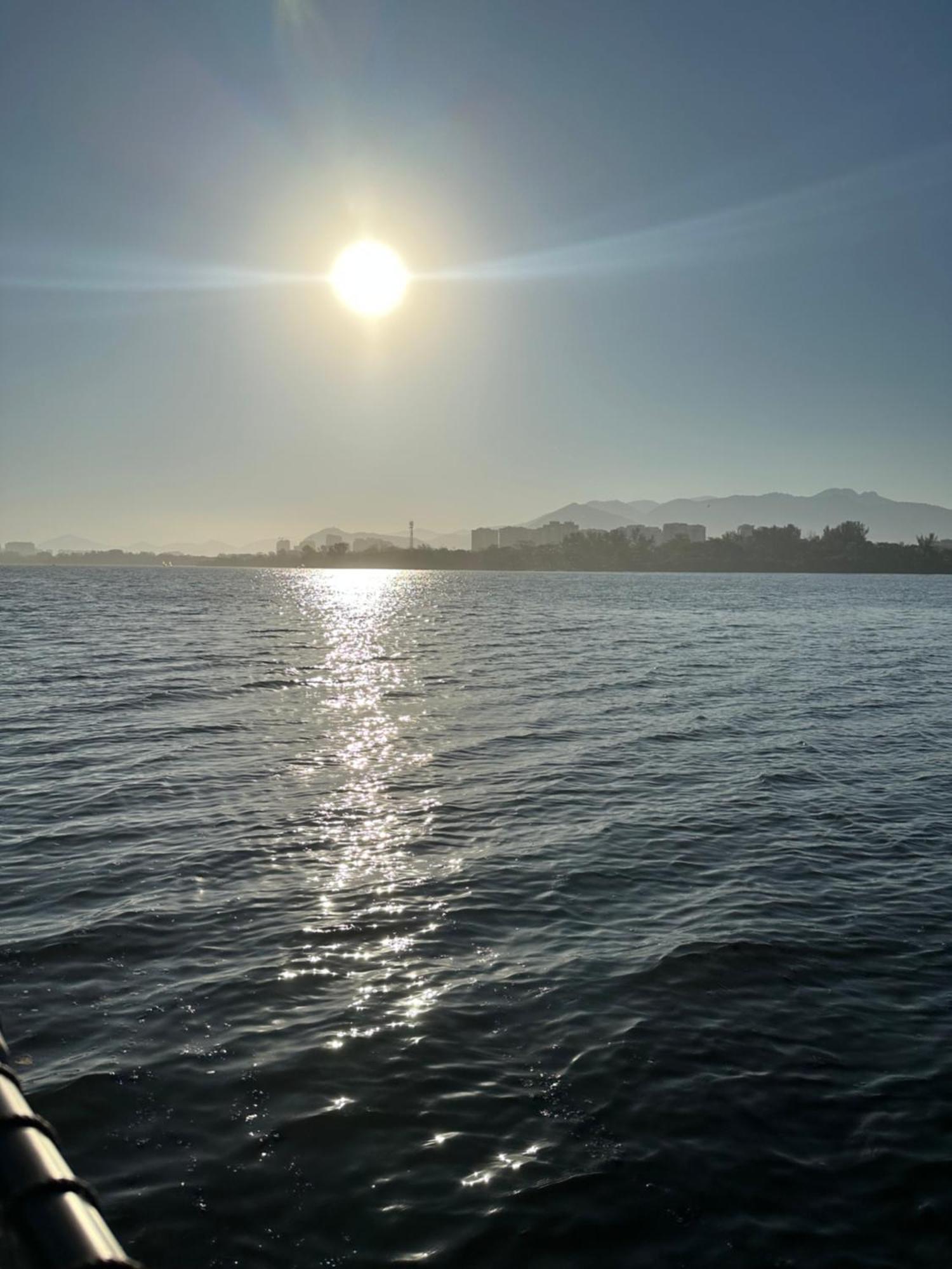 Flat Com Vista Panoramica -15- Na Barra Da Tijuca - Estacionamento Gratuito - Frigobar - Ar Condicionado - Piscina - Academia - Balsa Para Praia Gratis - Varanda - Vista Parcial Mar E Lagoa Rio de Janeiro Zewnętrze zdjęcie